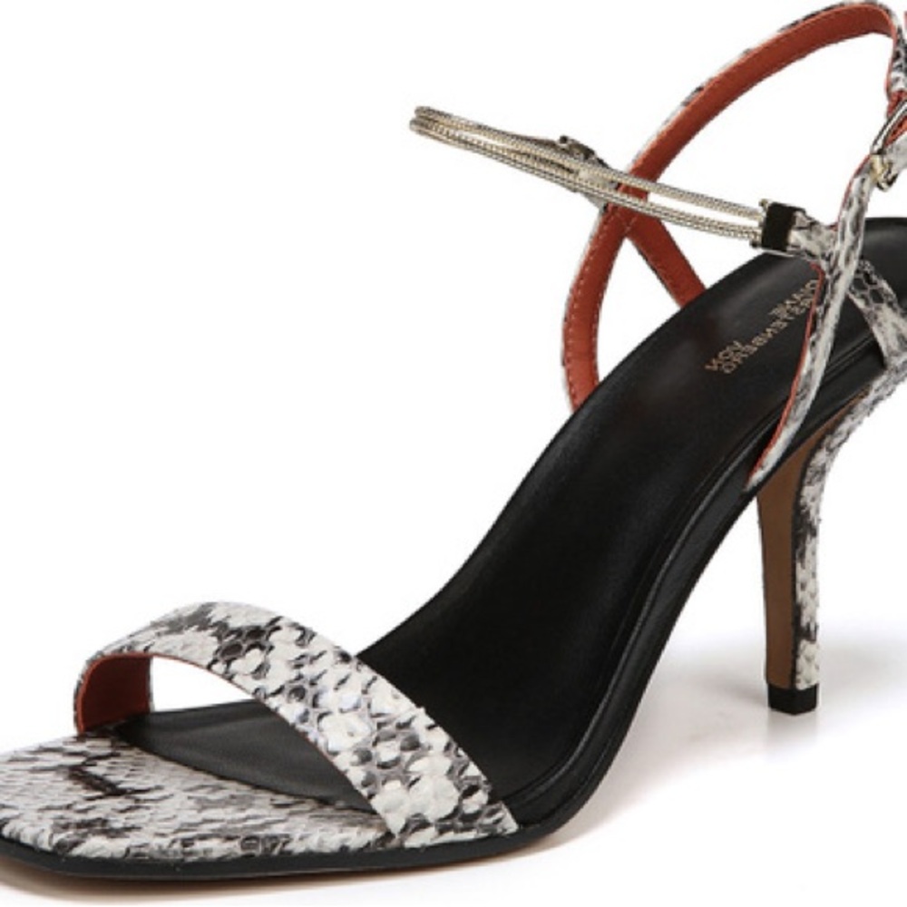 Diane Von Furstenberg
Frankie Suede Sandal with Chain Strap NEW